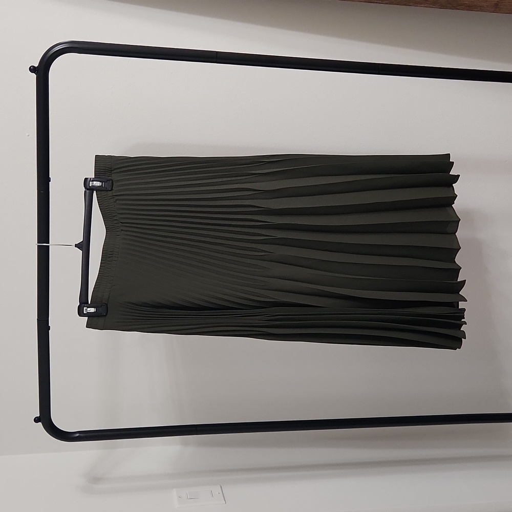 MAX STUDIO pleated skirt